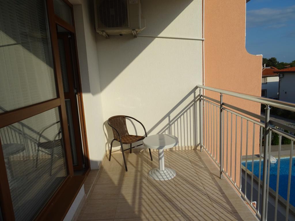 Apartments In Lotos Complex Кранево Екстериор снимка