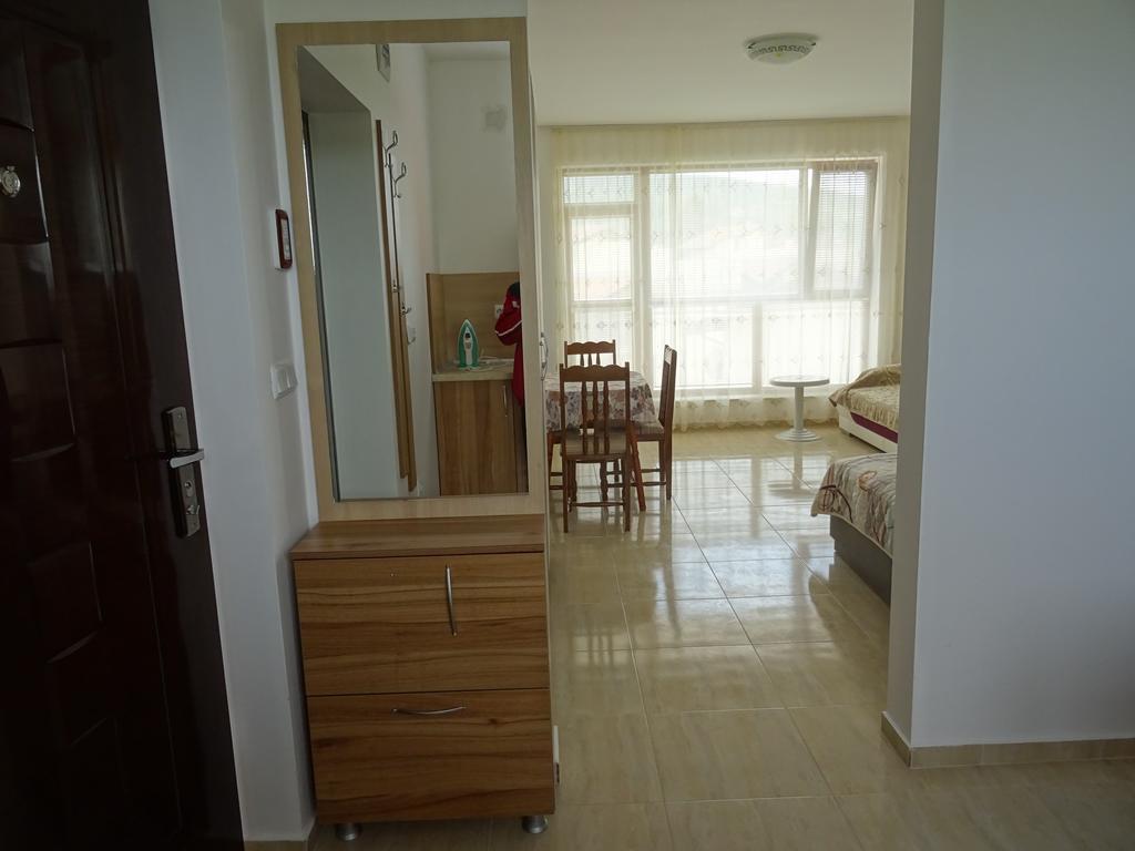 Apartments In Lotos Complex Кранево Екстериор снимка